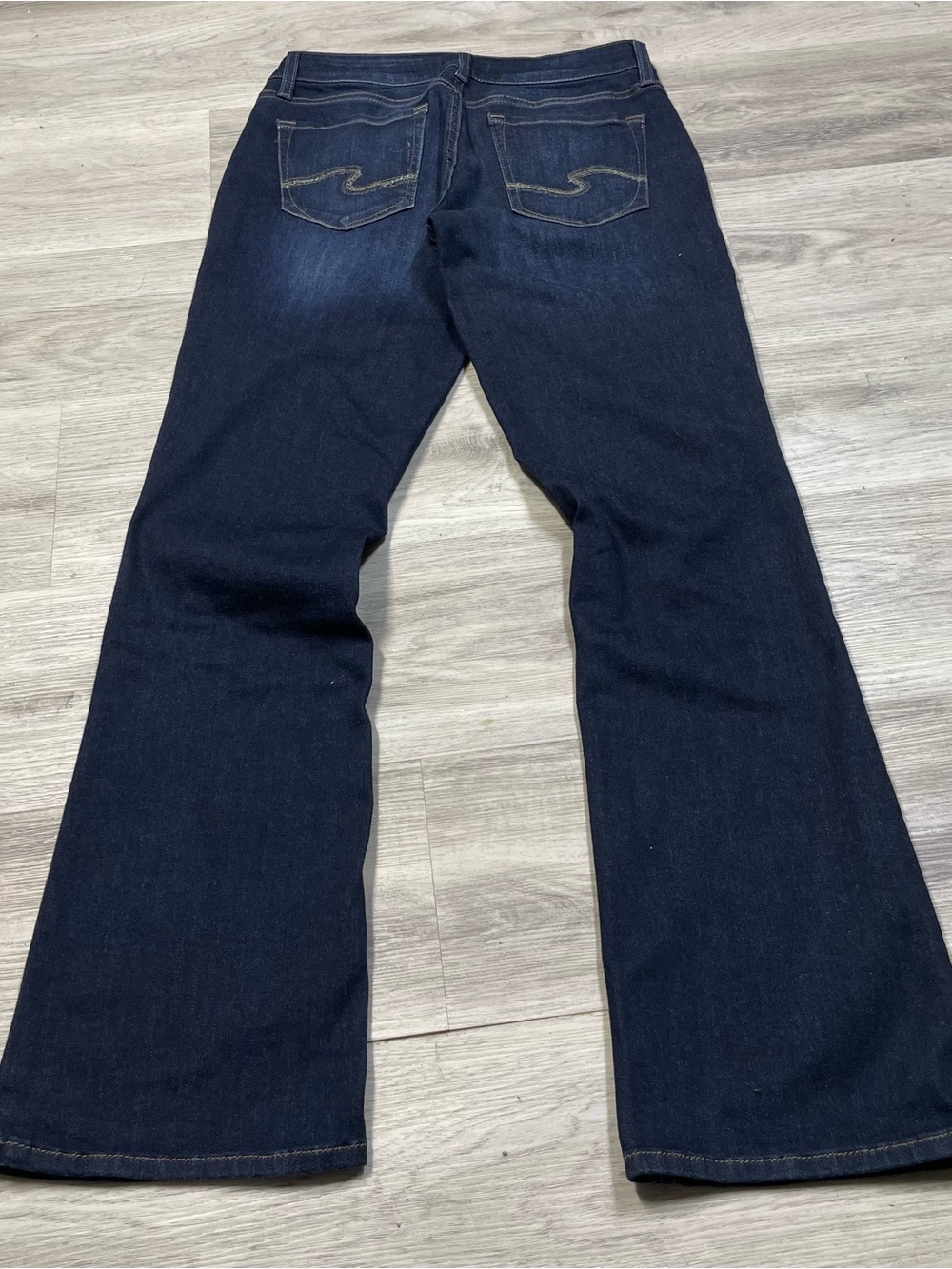 Silver Jeans Dark Blue suki slim Bootcut Jeans sz 28/31